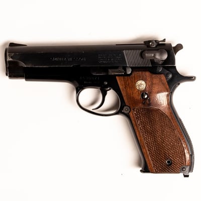 Smith & Wesson Model 39-2 9mm Luger Semi Auto 7 Rounds 4 Barrel Black - USED - $539.99  ($7.99 Shipping On Firearms)