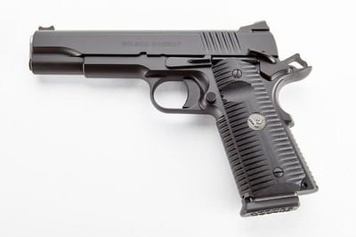 CLEARANCE WILSON COMBAT ACP 45ACP 5 8+1 BLKACP-FS-45Eagle Claw TreatmentsMedium Pad TriggerContoured Magazine Well - $2448 