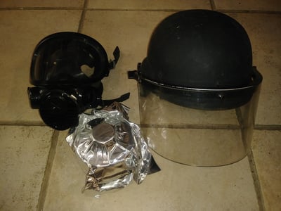 Surplus Kevlar Riot Helmet w/ Face Shield (IIIA) & Surplus 3M 7800S-M Gas Mask Combo - $119 + Free Shipping