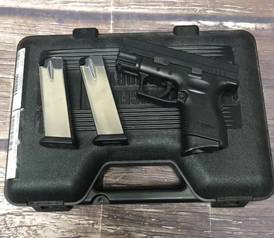 USED Springfield Armory XD-40 .40 S&W 3" Barrel 2-12 Rnd 1-9 Rnd Mags - $249.99