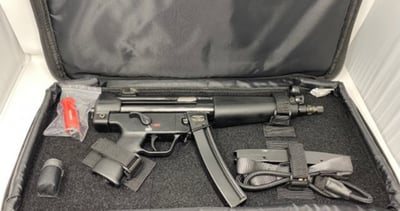 SALE PRICE HK 81000477 SP5 9mm Luger Caliber with 8.86" Barrel, 30+1 Capacity, Overall Black Finish & Polymer Grip Includes 2 Mags - No saleds tax, no cc fees-$2998 