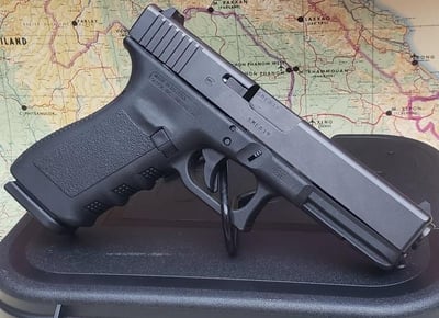 USED Glock G21SF Gen 3 .45 ACP 4.6" barrel 13 Rnds - $469.99 + FREE Shipping 