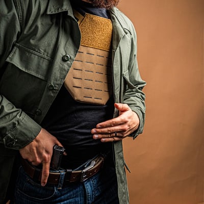 The Invictus Compact Kit (Free 2x Insert Pouch) - $115 after code: INVICTUS115