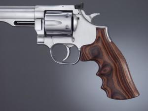 Hogue Dan Wesson SmallFrame Kingwood 57600 743108576007
