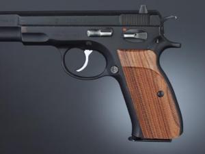 Hogue CZ-75, CZ-85 Pau Ferro Checkered 75311 743108753118