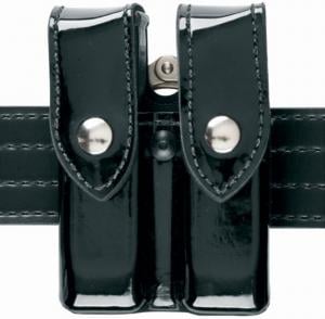 Safariland 72 Mag/Cuff Pouch, Top Flap - Hi Gloss Black, Ambidextrous 72-76-9