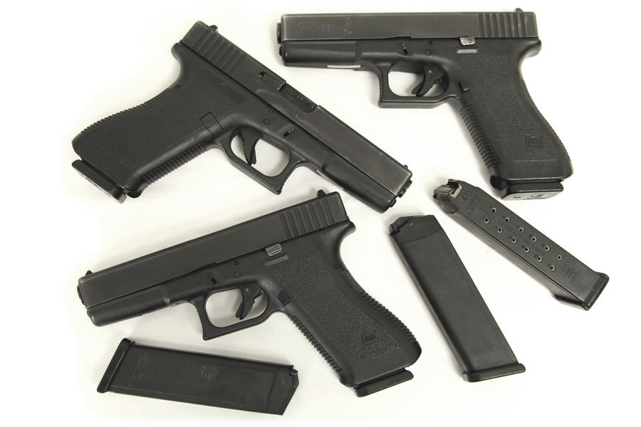 The photo represents the overall condition of these Glock 22 Gen2 police tr...
