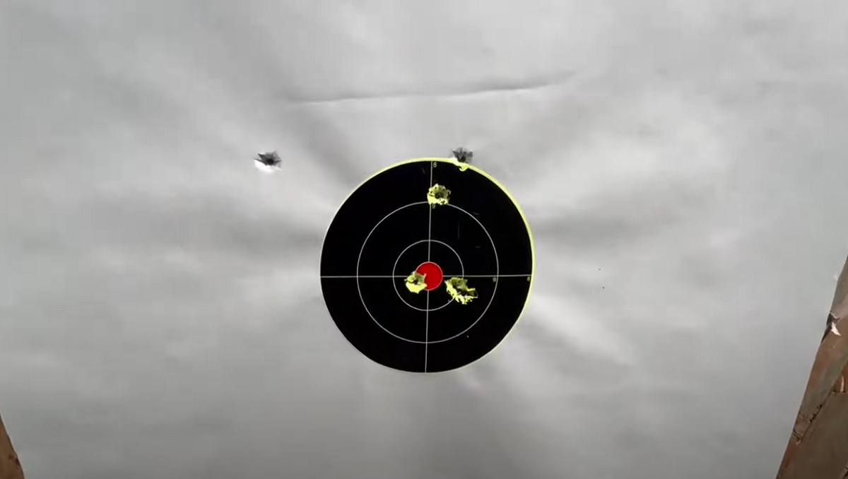 beretta-apx-a1-groups-with-burris-fastfire-iv
