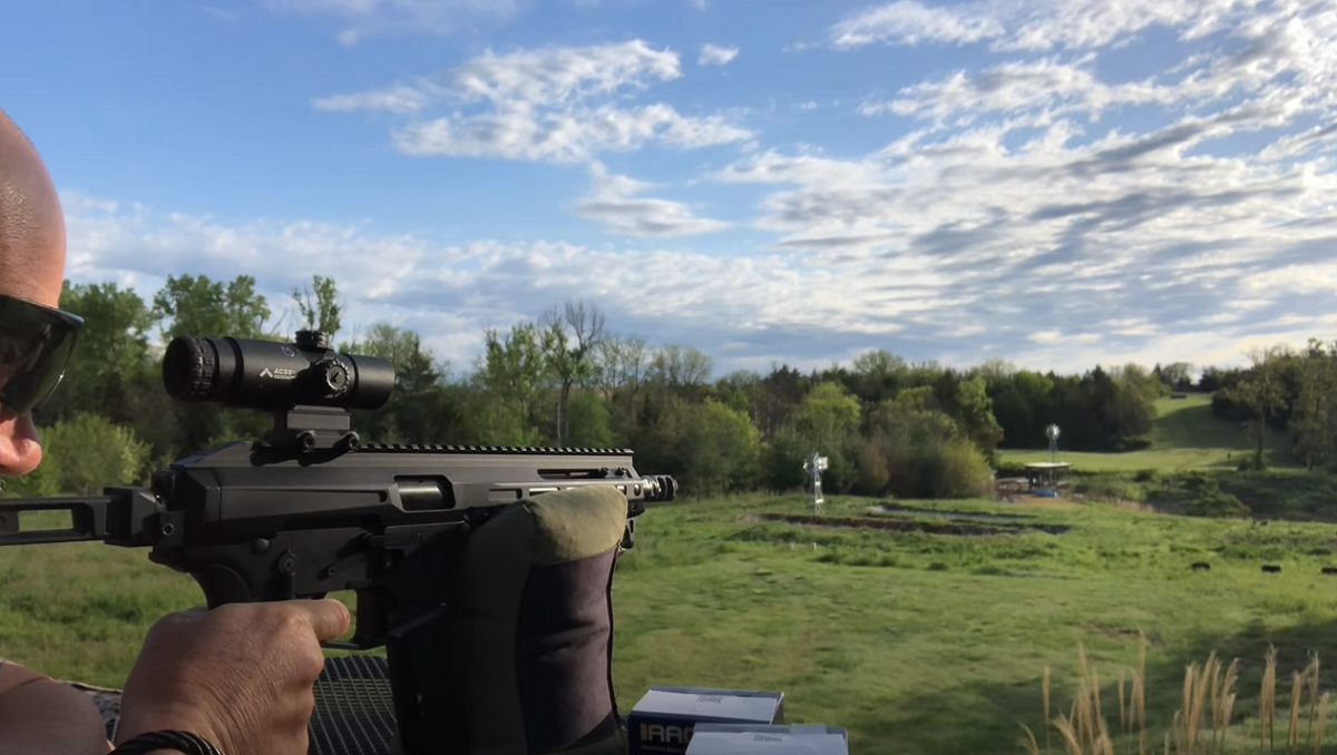 pof-pheonix-sub-gun-shooting-200-yards-benching