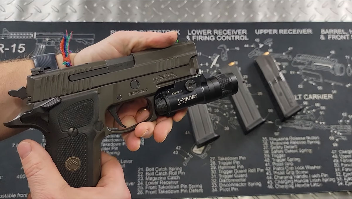 SureFire Vampire Light on Sig P229 Legion