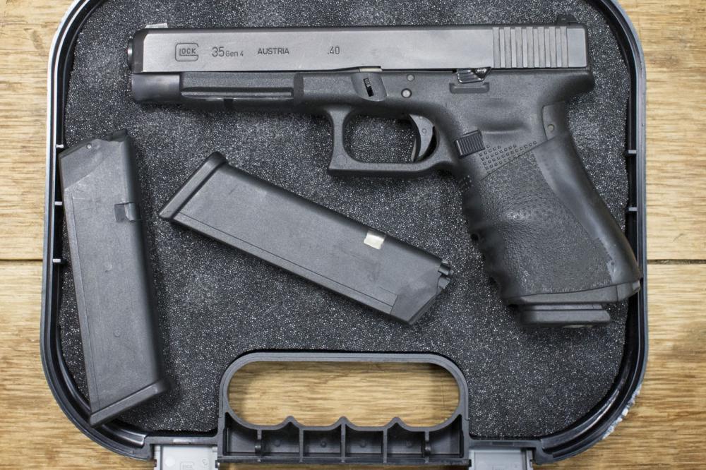 The photos represent the overall condition of these Glock 35 Gen4 police tr...