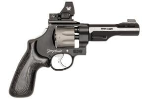 Smith & Wesson Performance Center Model 327 WR 9mm