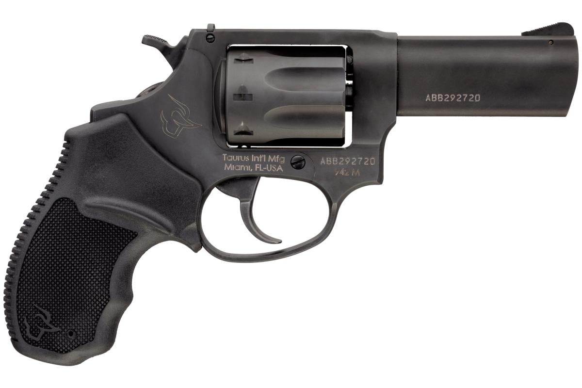 Taurus 942 22 WMR
